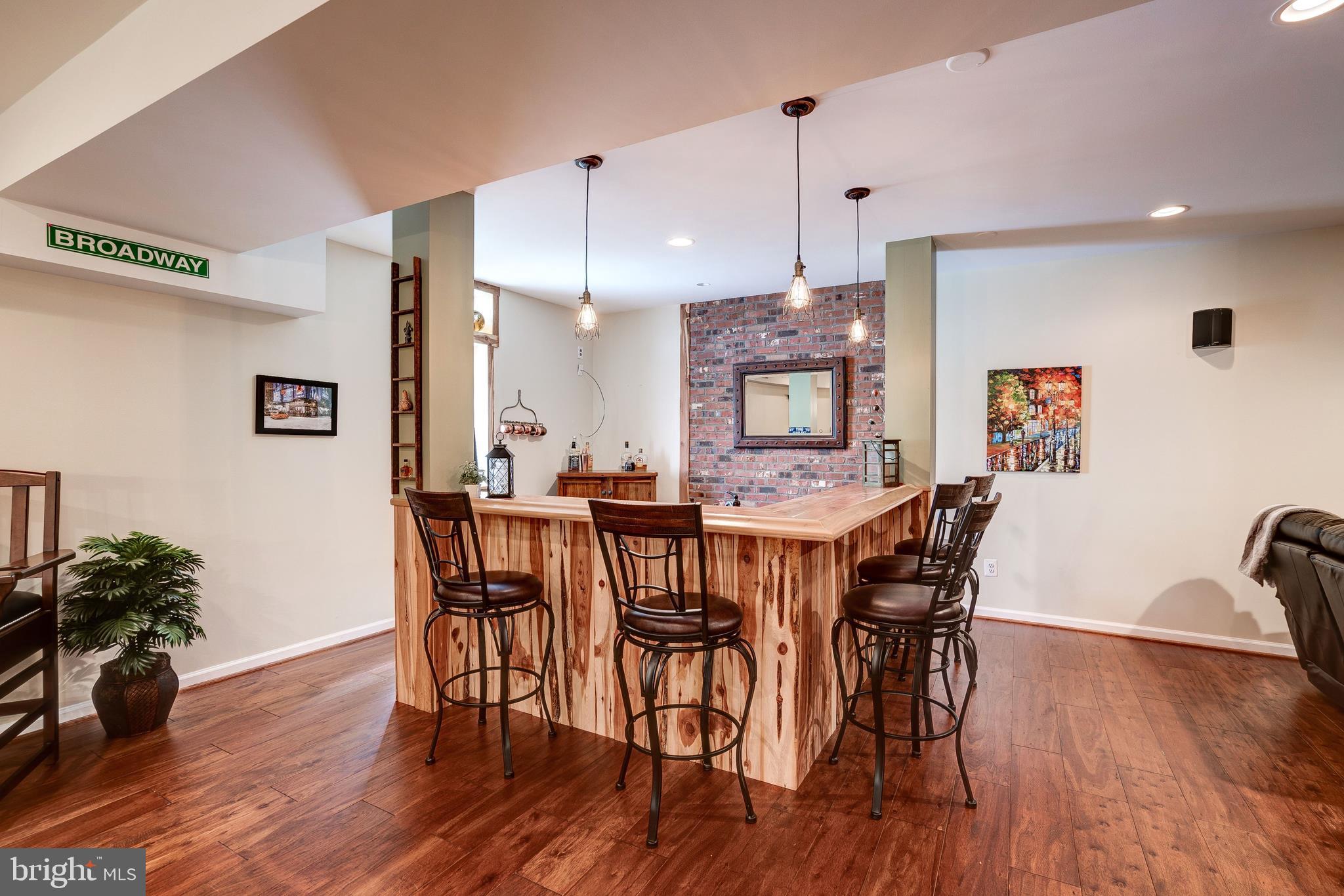 9101 Roaring Spring Loop Bristow, VA 20136 - Photo 54 of 74 Gallery Image 54