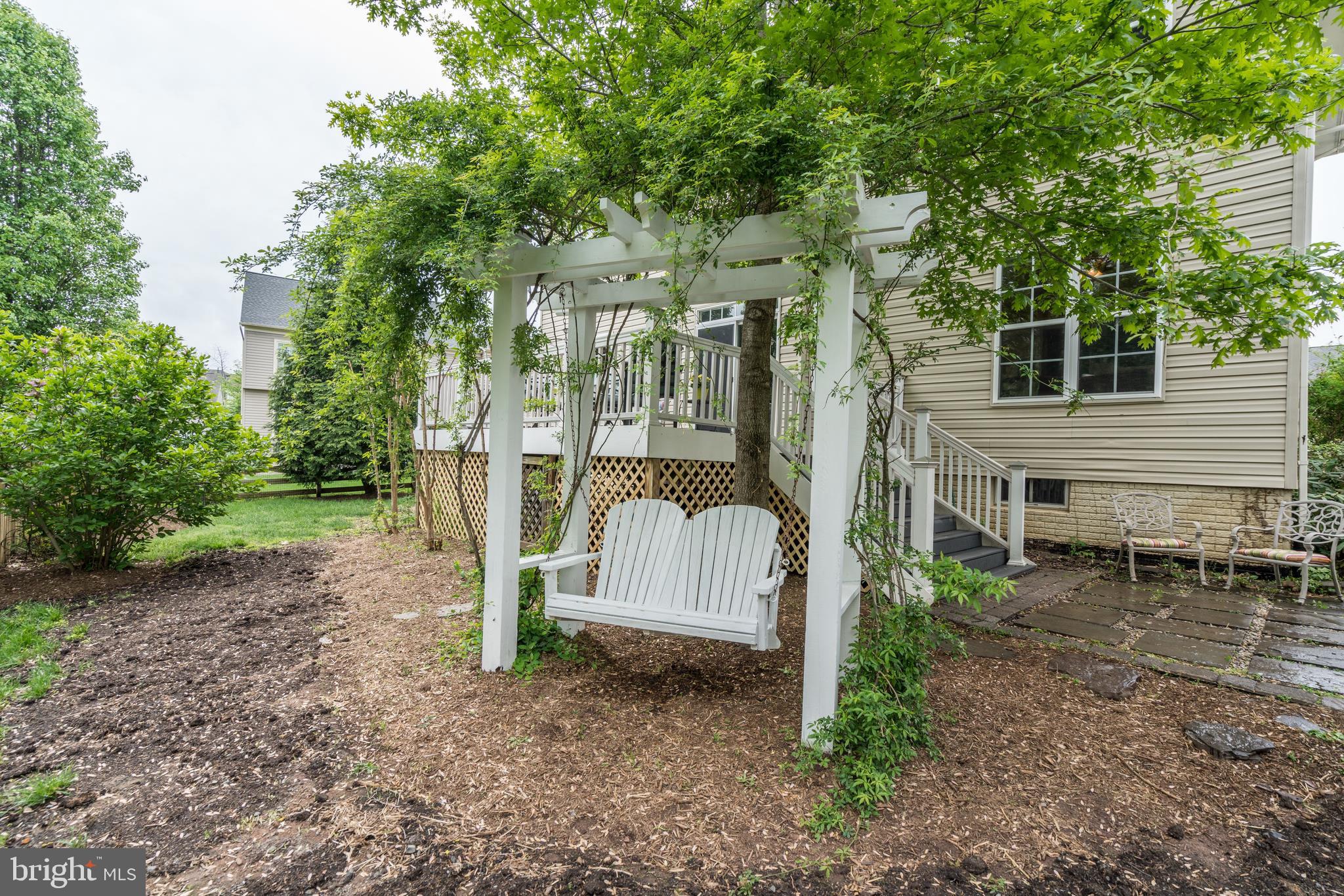 9101 Roaring Spring Loop Bristow, VA 20136 - Photo 64 of 74 Gallery Image 64