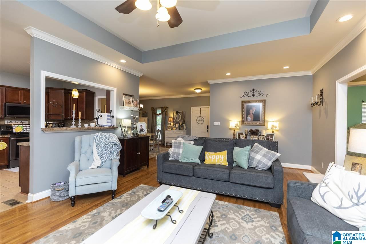 298 Glenn Chapel Road Gardendale, AL 35071 - Photo 9 of 28