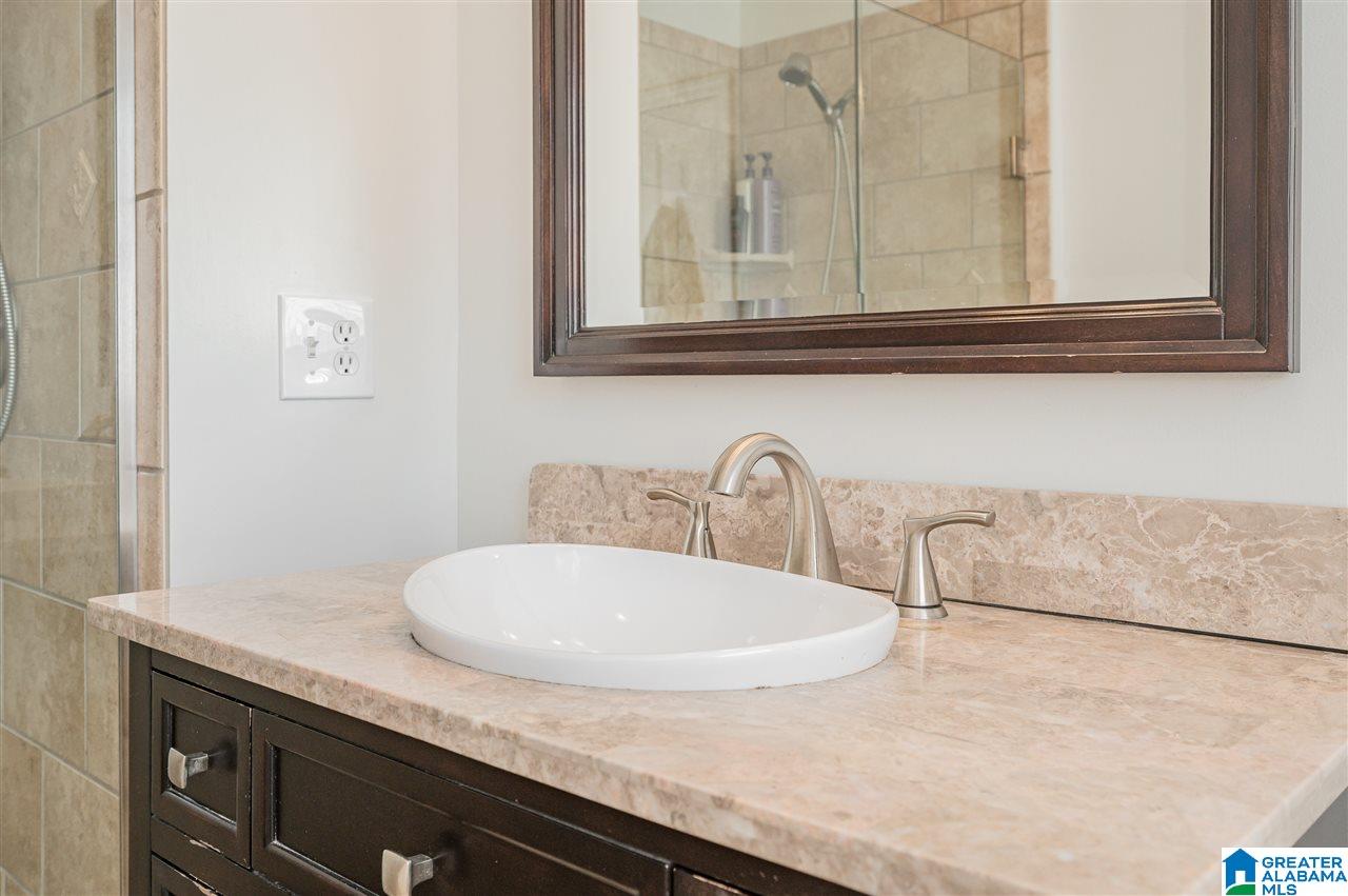 807 Forrest Drive Birmingham, AL 35209 - Photo 25 of 47