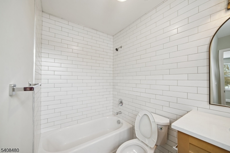 79 Rose Terrace Newark, NJ 07108 - Photo 19 of 20