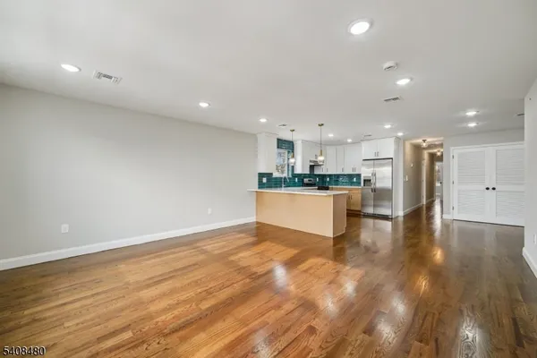 $2,995 | 79 Rose Terrace, Newark, NJ 07108