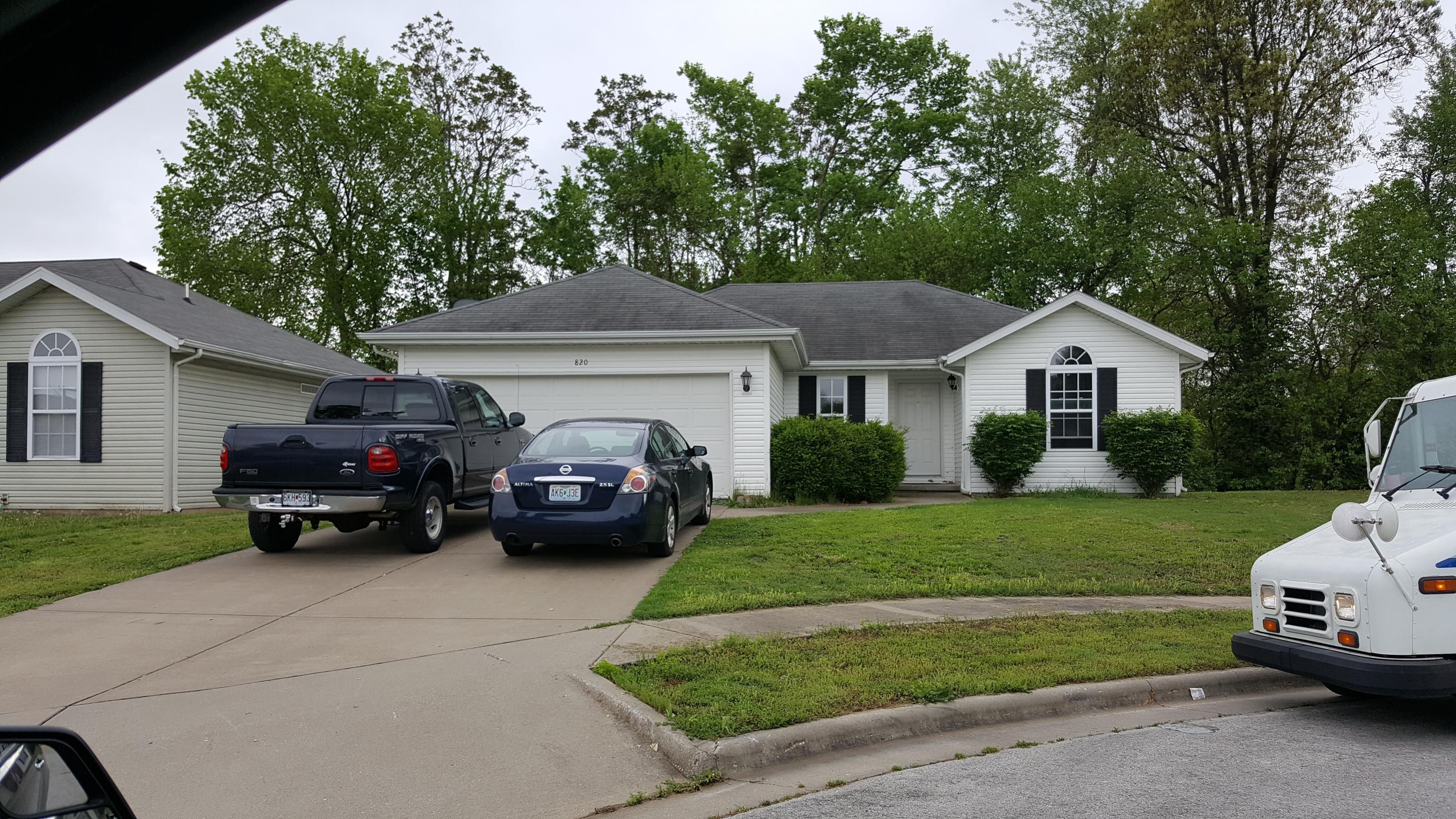 820 West Delmar Street Springfield, MO 65807 - Photo 1 of 1 820 Delmar