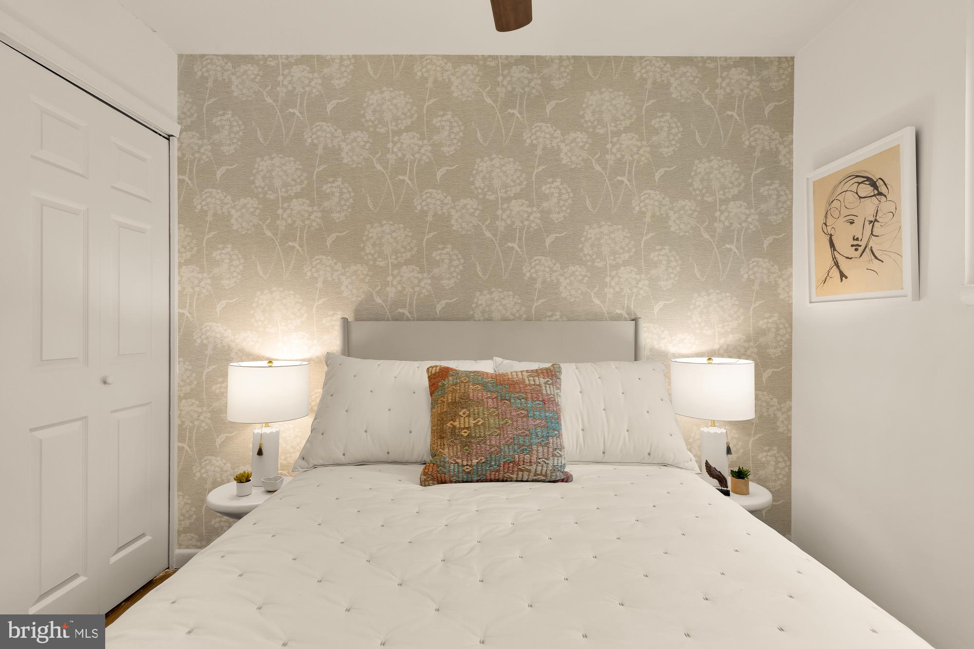 405 Irwin Street Silver Spring, MD 20901 - Photo 31 of 39 a spacious bathroom with a toilet and a shower