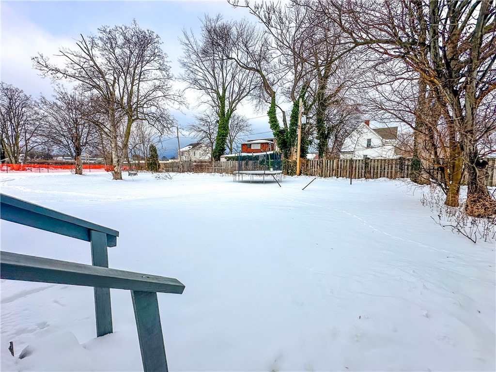 8 Lamont Place Rochester, NY 14609 - Photo 10 of 11