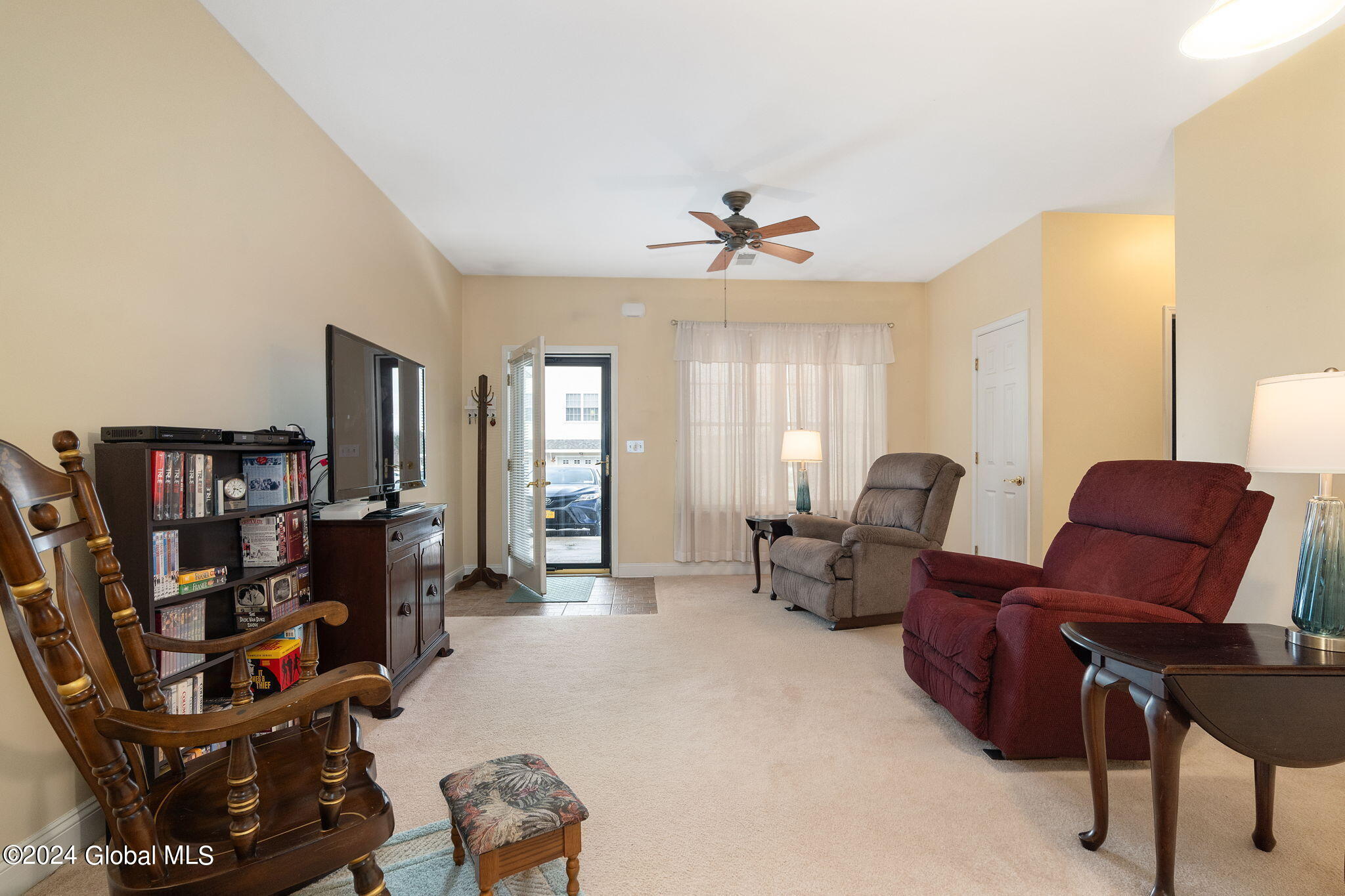 103 North Ridge Estates Troy, NY 12182 - Photo 6 of 29 6