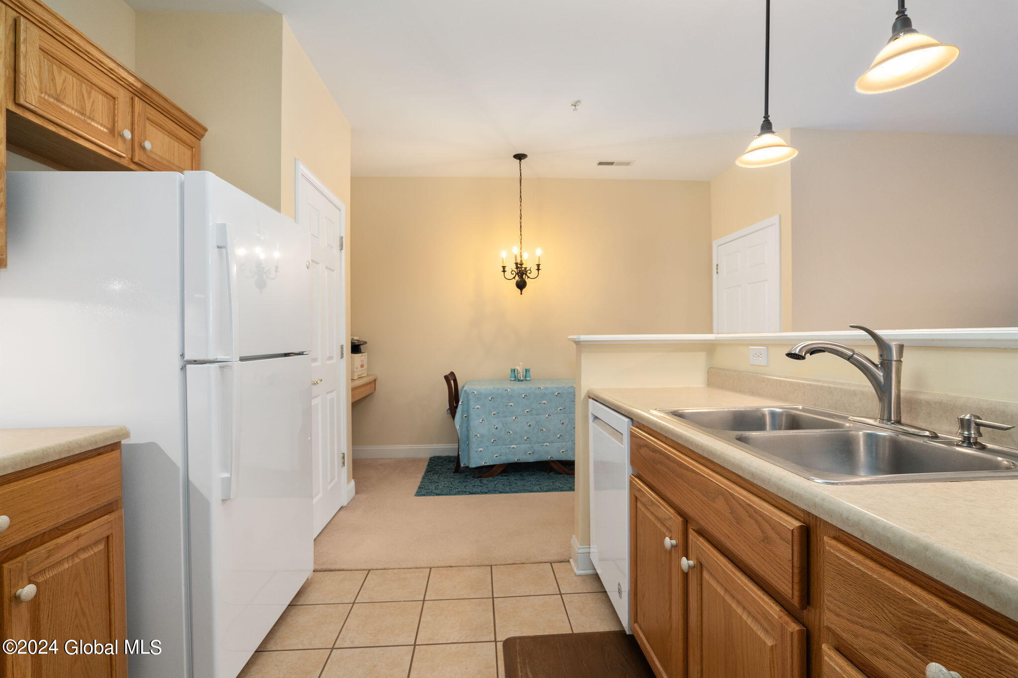 103 North Ridge Estates Troy, NY 12182 - Photo 9 of 29 9