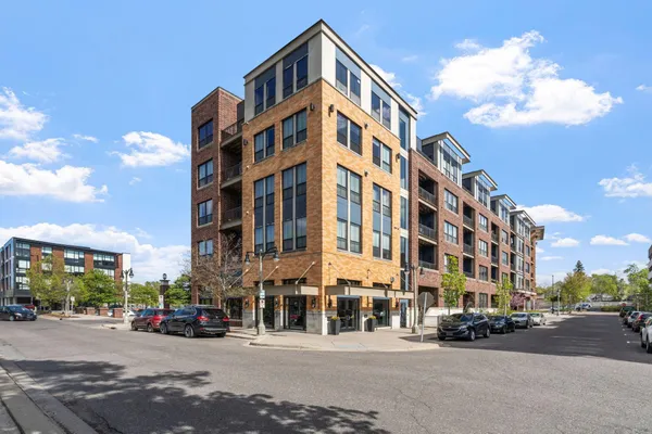 $305,000 | 4525 Park Commons Drive, Unit 521, St. Louis Park, MN 55416