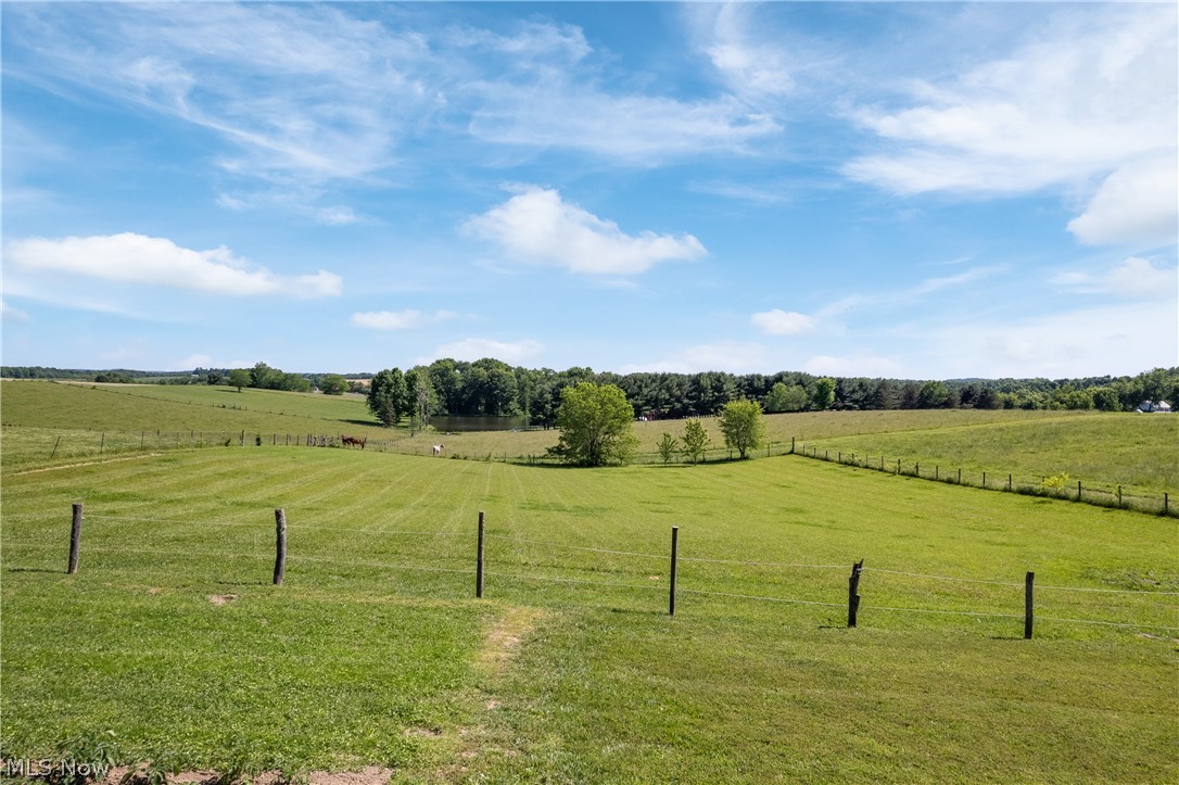 8600 Memorial Road Northeast Kensington, OH 44427 - Photo 33 of 37 Horse or livestock pasture
