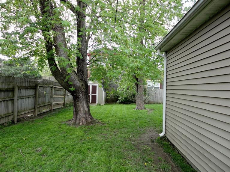 871 North Maple Road Ann Arbor, MI 48103 - Photo 21 of 25 Photo 21