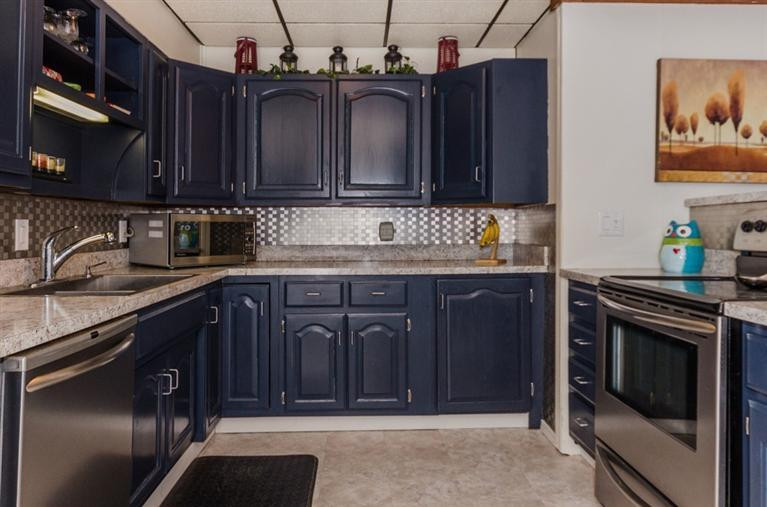 871 North Maple Road Ann Arbor, MI 48103 - Photo 9 of 25 Photo 9