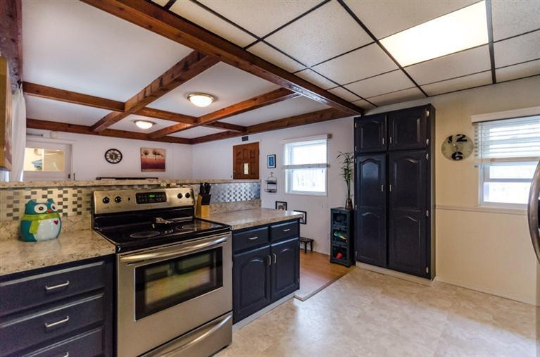 871 North Maple Road Ann Arbor, MI 48103 - Photo 10 of 25 Photo 10