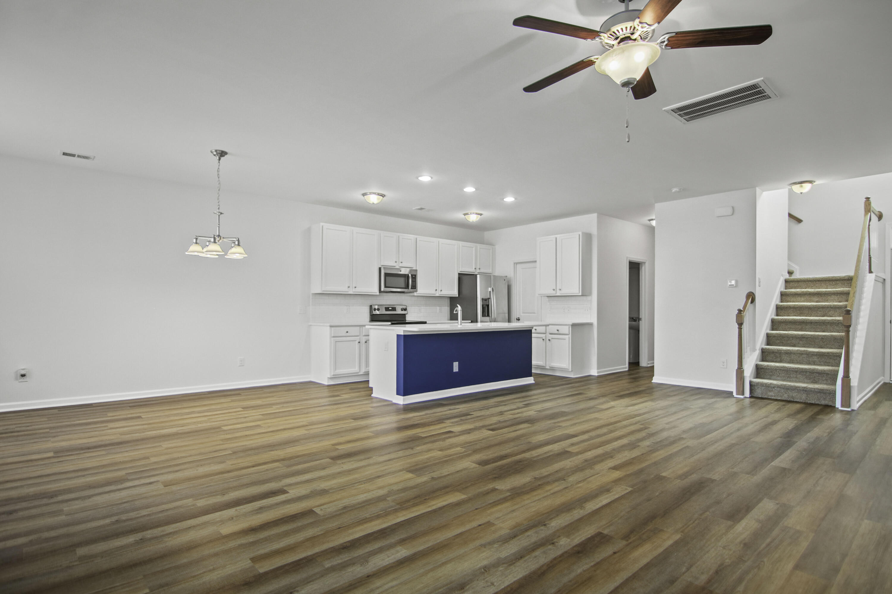9011 Cat Tail Pond Road Summerville, SC 29485 - Photo 16 of 57 9011CatTailPond-CasaVerdeMedialLLC33