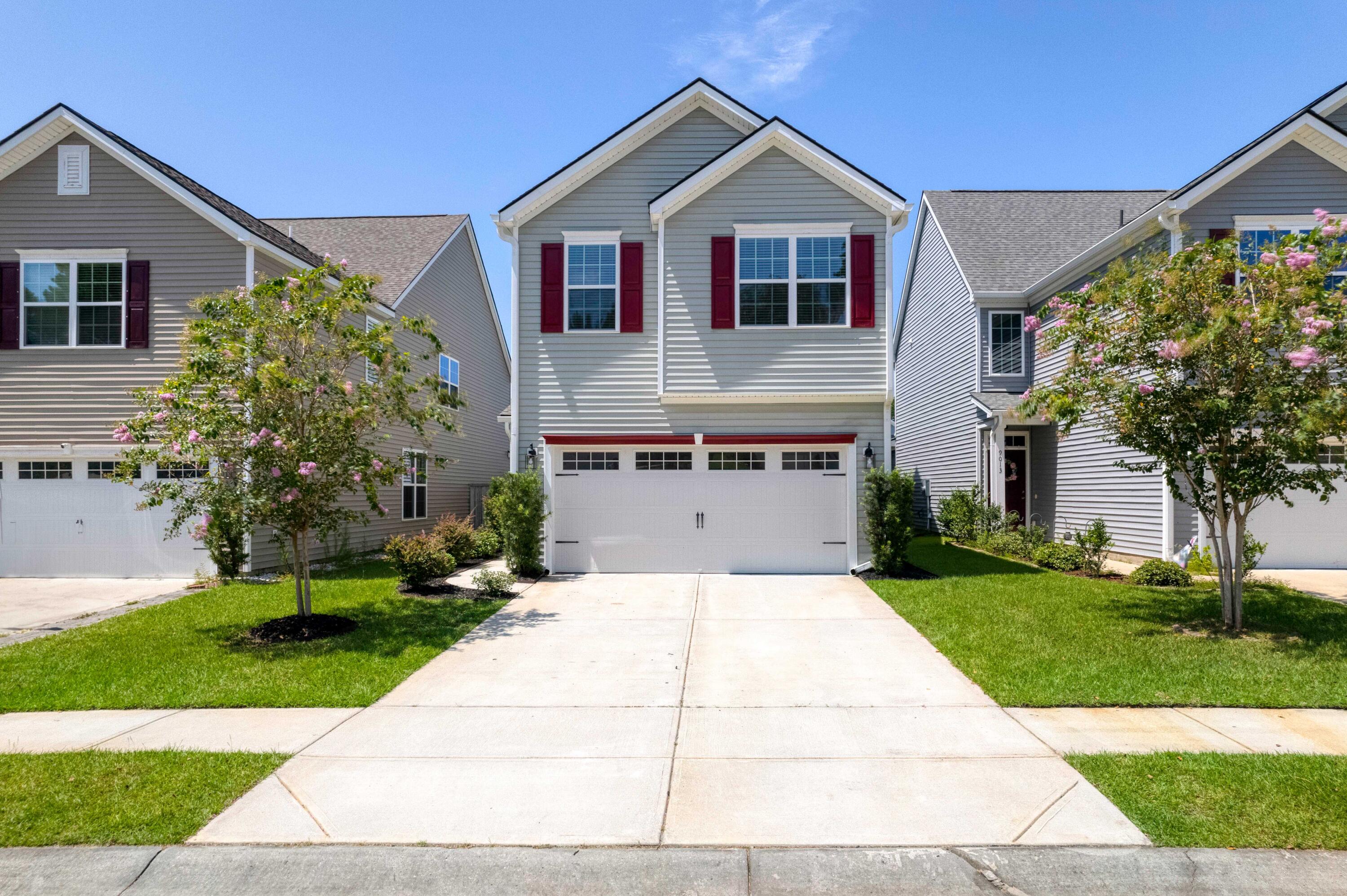 9011 Cat Tail Pond Road Summerville, SC 29485 - Photo 2 of 57 9011CatTailPond-CasaVerdeMedialLLC1