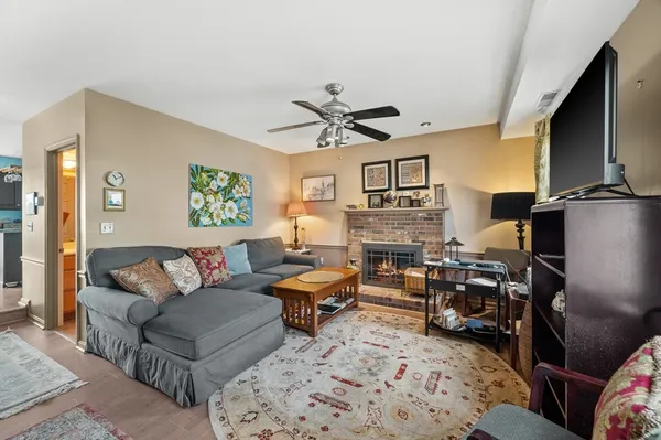 $292,000 | 84 Century Way, Unit 84, Gardner, MA 01440