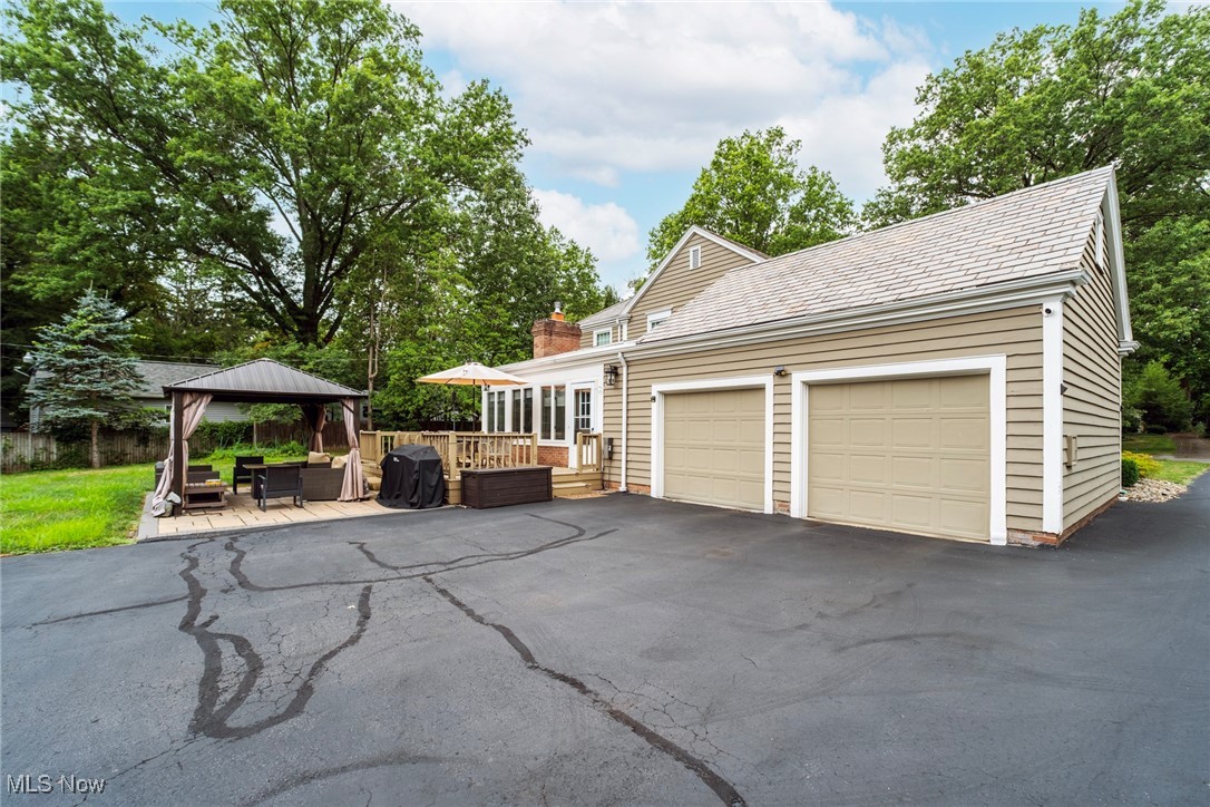 117 Overhill Road Youngstown, OH 44512 - Photo 46 of 49 Garage