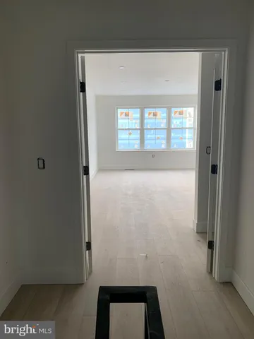 an empty room with closet