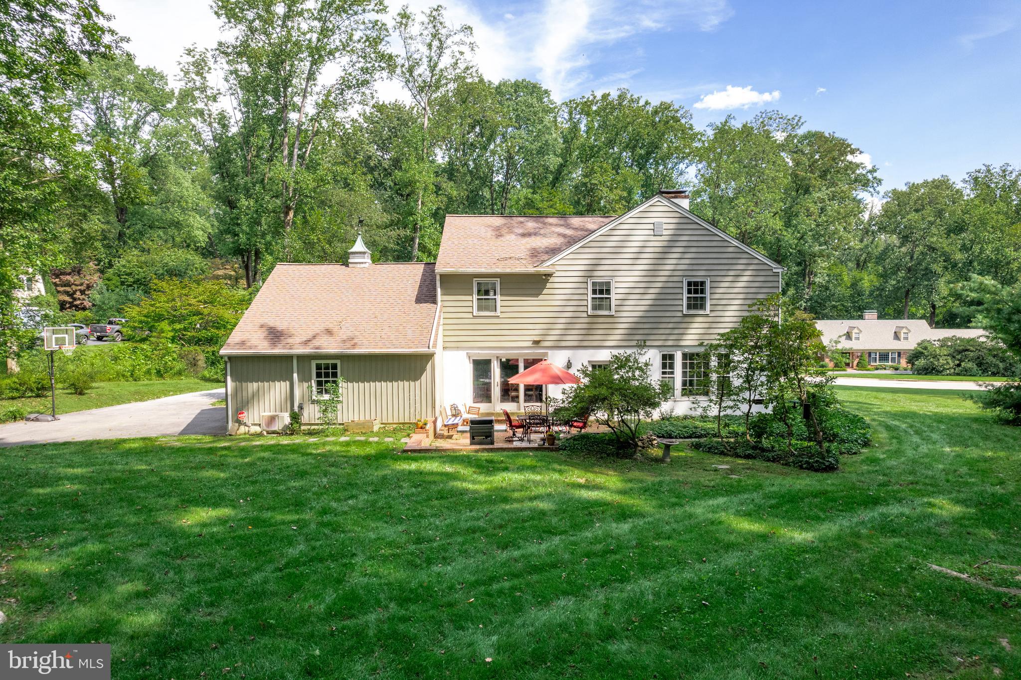 812 Milmar Road Newtown Square, PA 19073 - Photo 4 of 33
