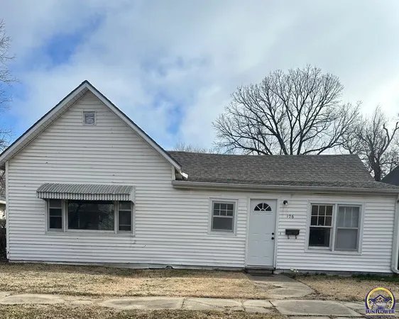$129,900 | 106 Mechanic Street, Emporia, KS 66801
