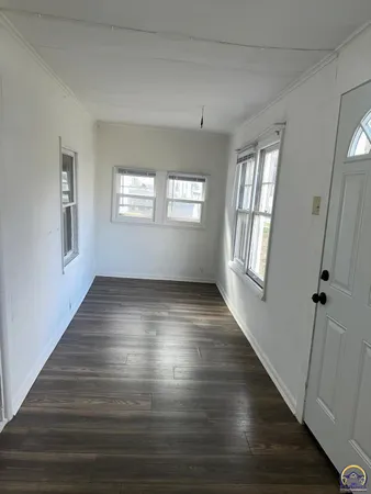 $129,900 | 106 Mechanic Street, Emporia, KS 66801