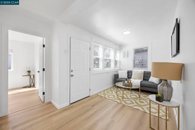 $628,888 | 1535 38th Avenue, Oakland, CA 94601