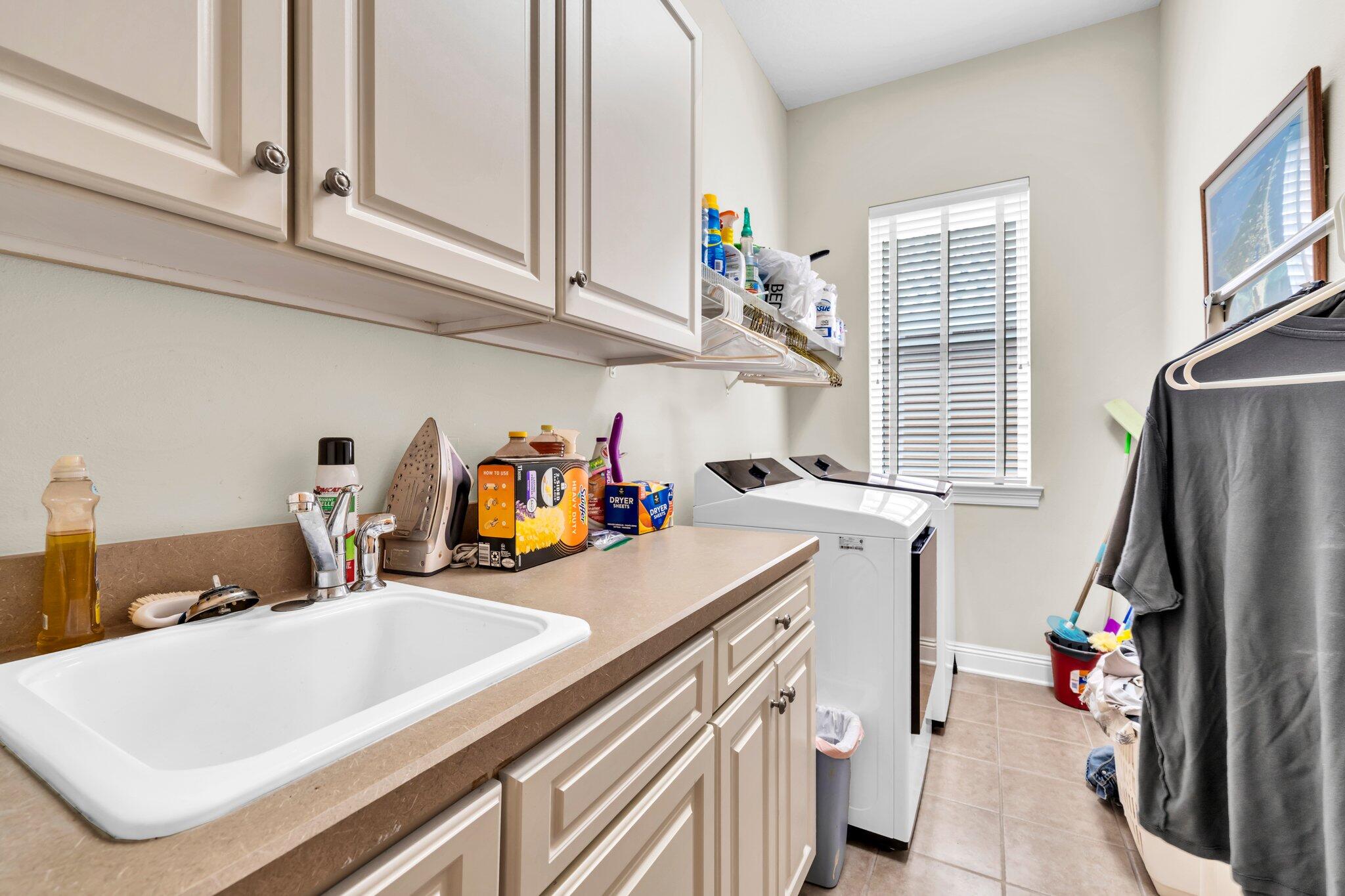 423 Maritime Court Destin, FL 32541 - Photo 32 of 39 a room with storage and utility