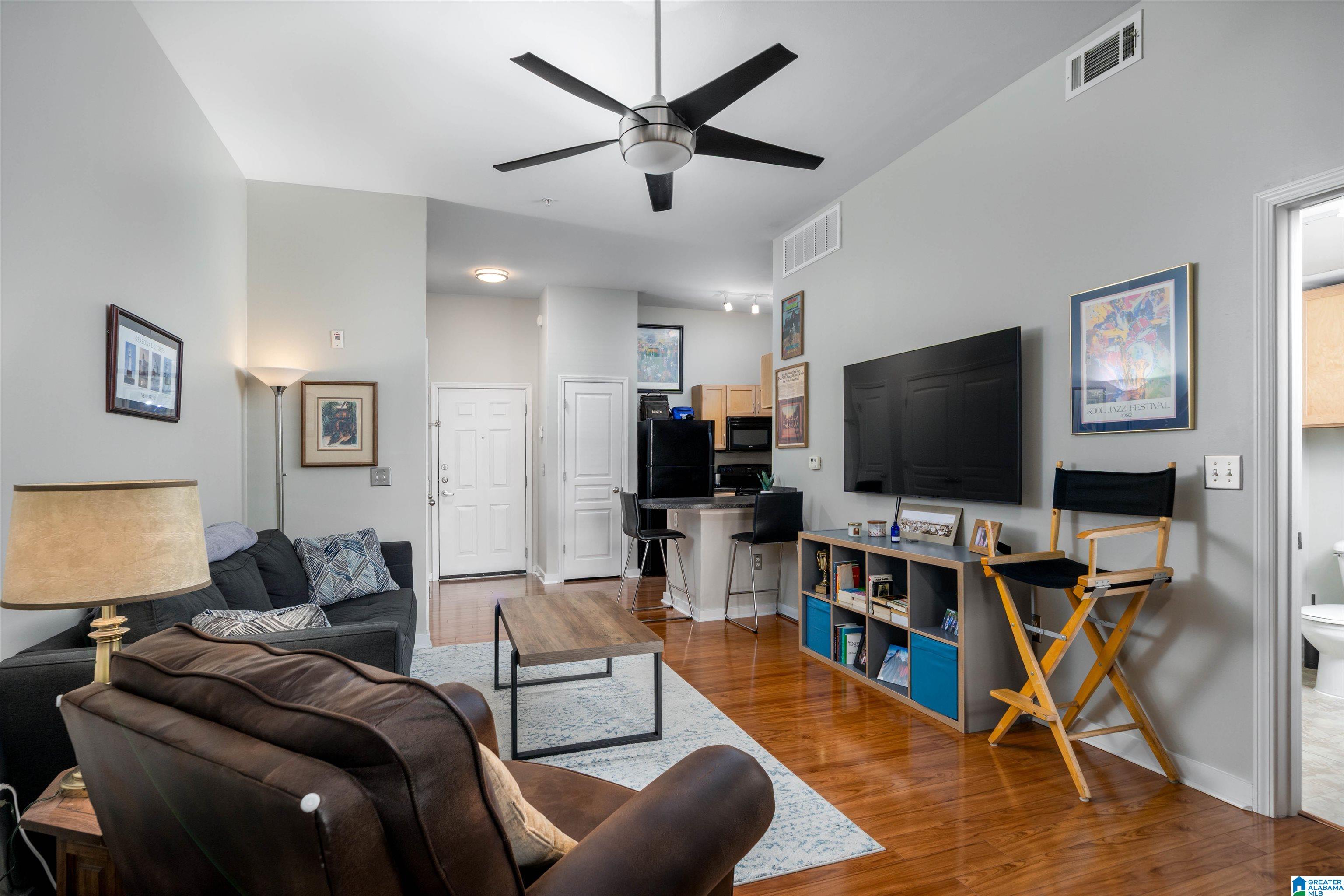 401 20th Street South, Unit 113 Birmingham, AL 35233 - Photo 2 of 34