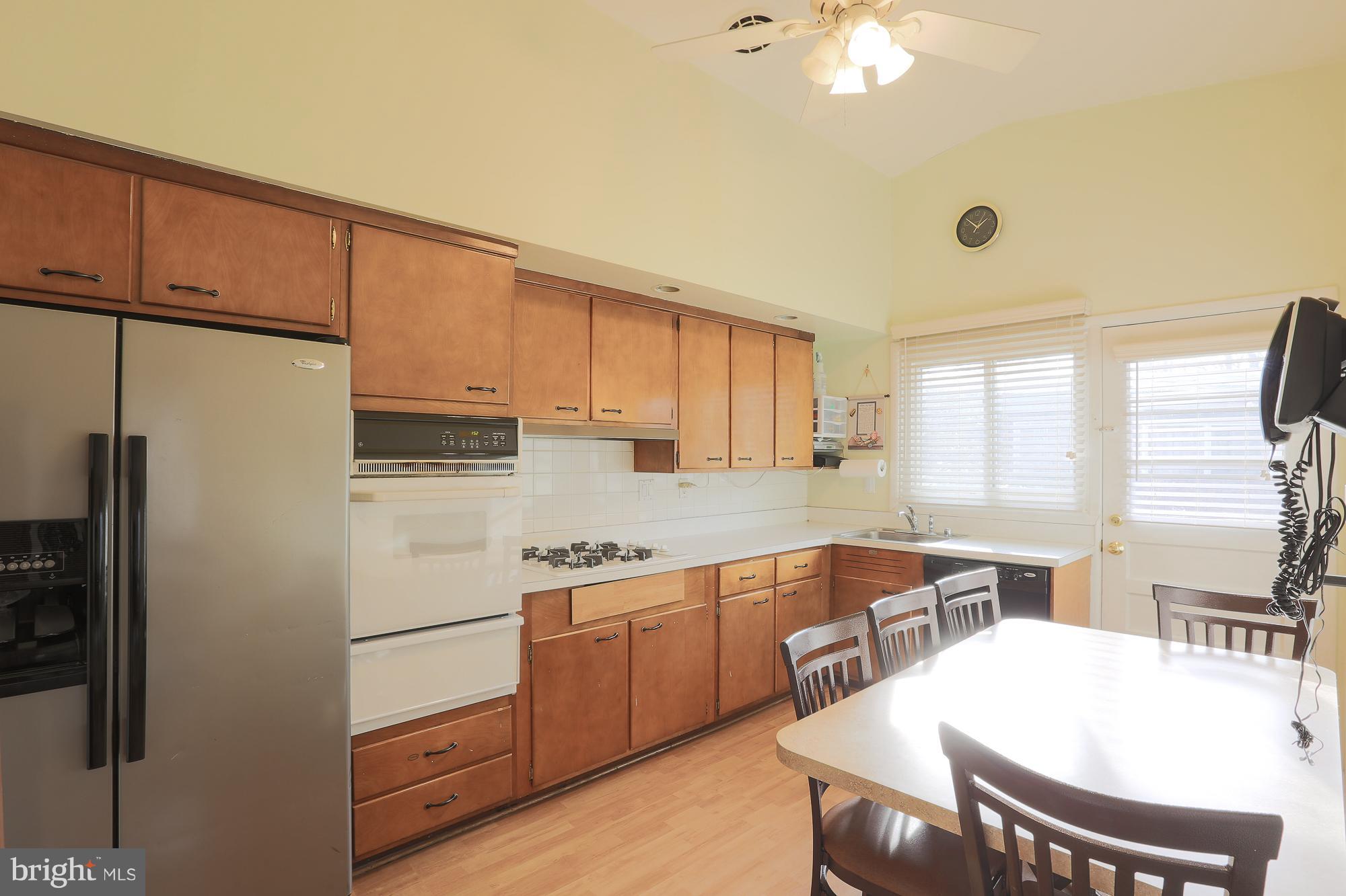 6719 Chokeberry Road Baltimore, MD 21209 - Photo 15 of 43 Gallery Image 15