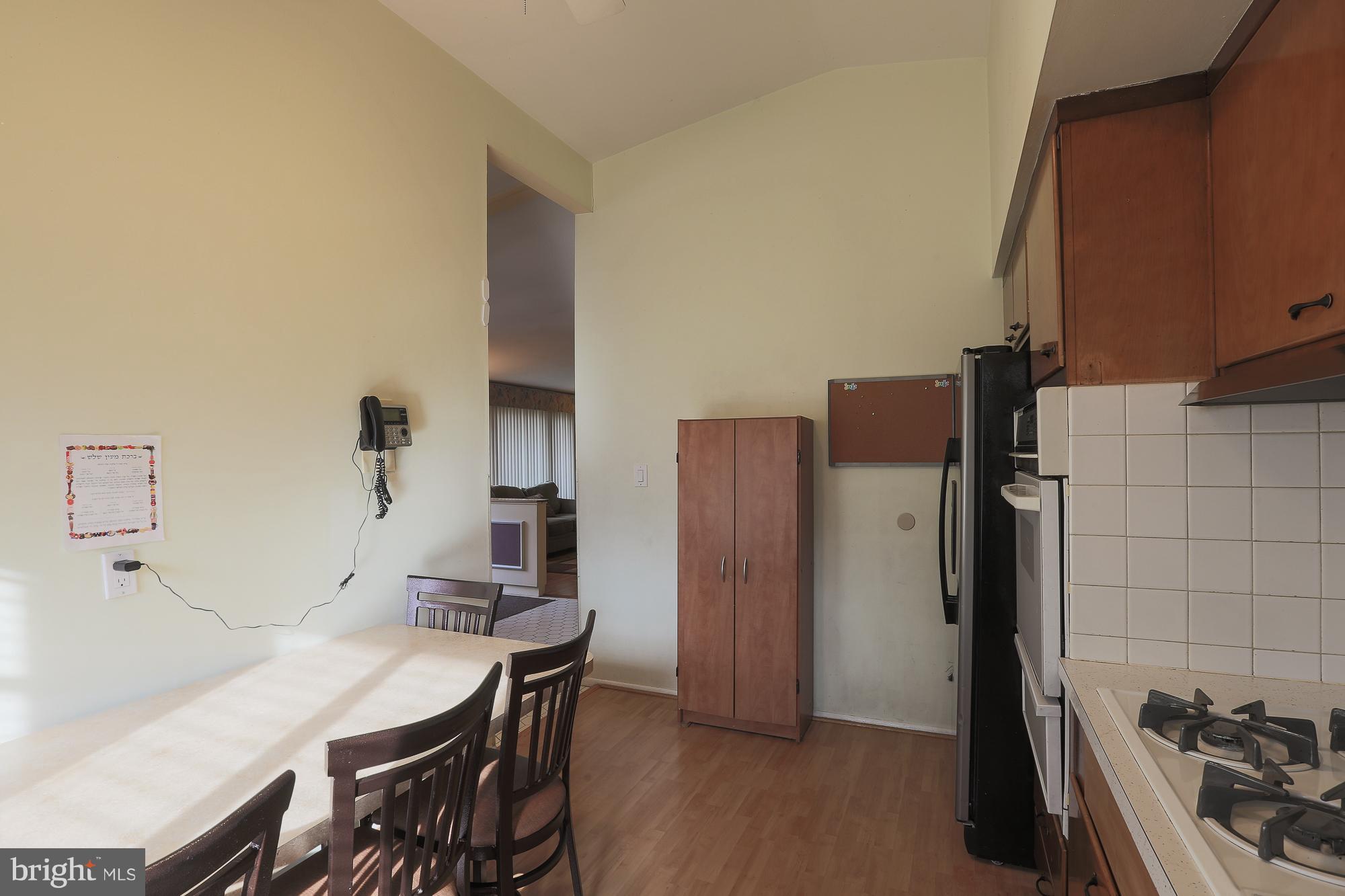 6719 Chokeberry Road Baltimore, MD 21209 - Photo 17 of 43 Gallery Image 17