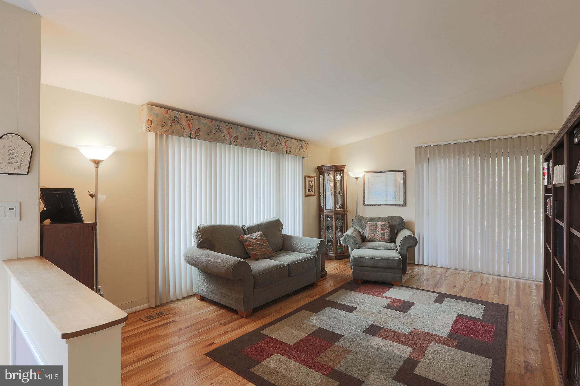 6719 Chokeberry Road Baltimore, MD 21209 - Photo 5 of 43 Gallery Image 5