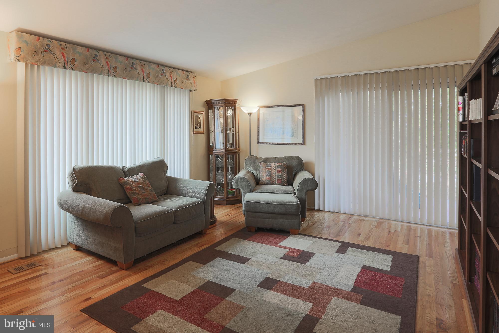 6719 Chokeberry Road Baltimore, MD 21209 - Photo 9 of 43 Gallery Image 9