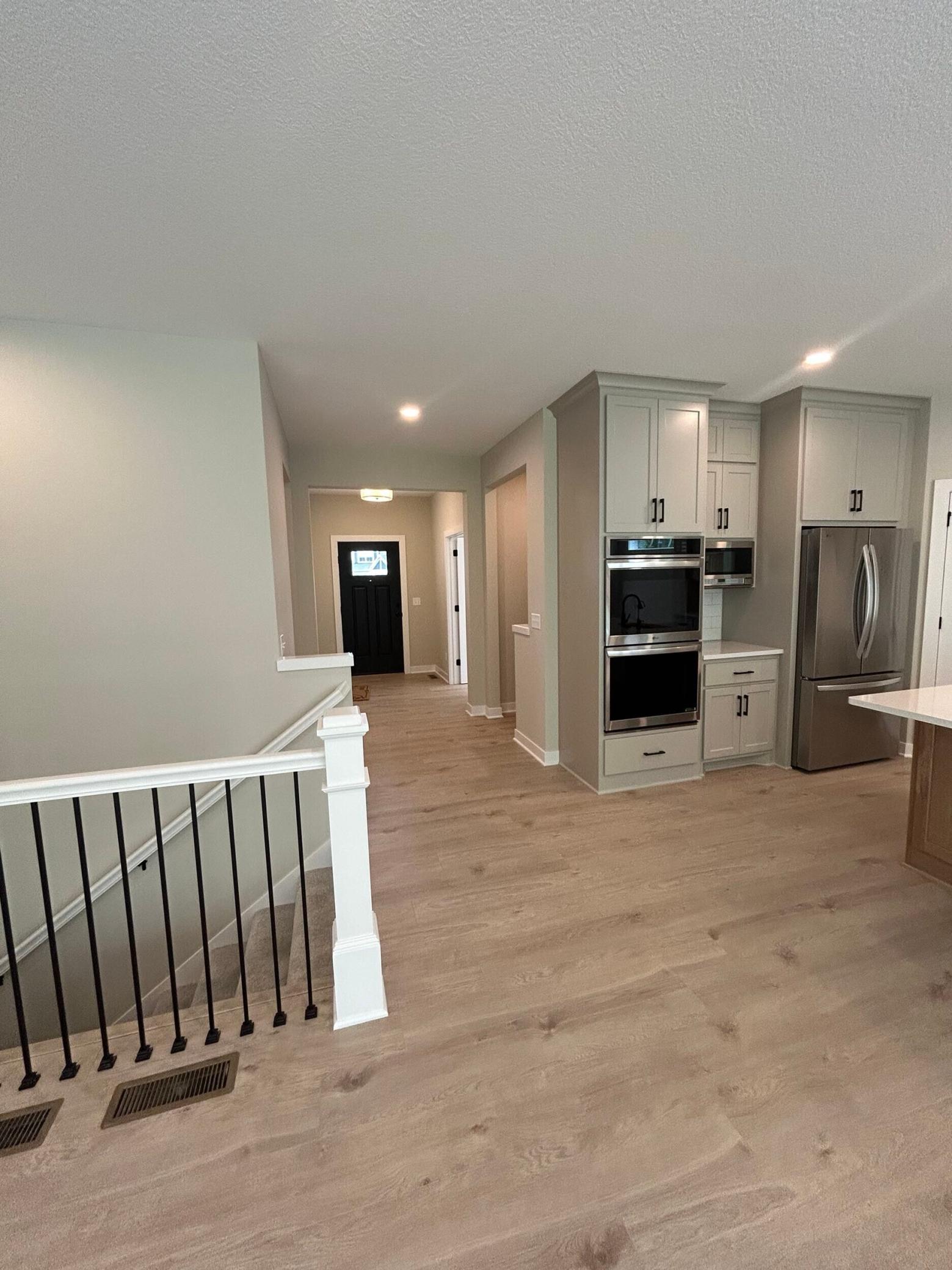 6595 108th Street South Cottage Grove, MN 55016 - Photo 3 of 10