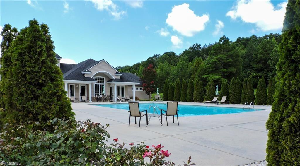 411 Harborgate Drive Denton, NC 27239 - Photo 13 of 18