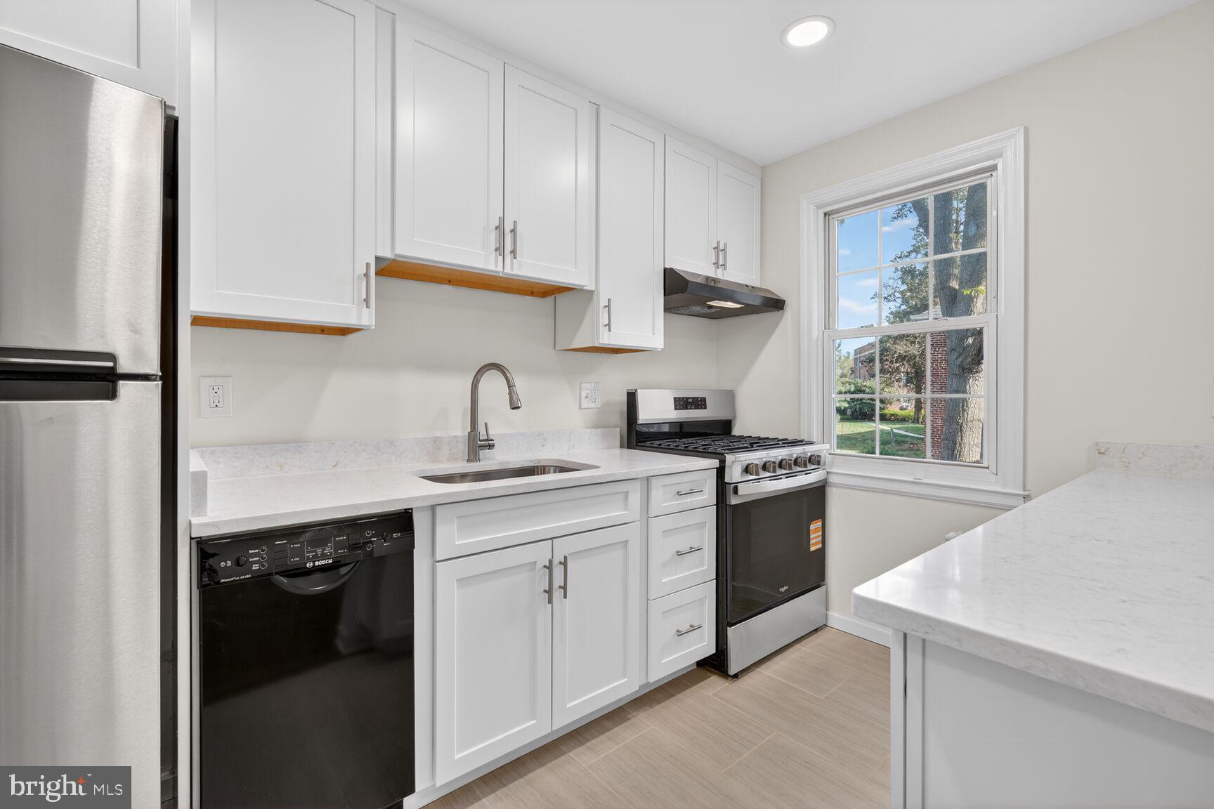 2300 Colston Drive, Unit 201 Silver Spring, MD 20910 - Photo 11 of 18 Kitchen