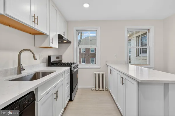 $325,000 | 2300 Colston Drive, Unit 201, Silver Spring, MD 20910