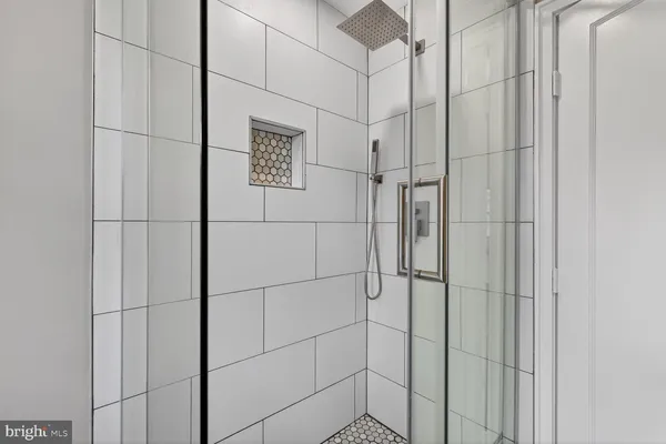 $325,000 | 2300 Colston Drive, Unit 201, Silver Spring, MD 20910