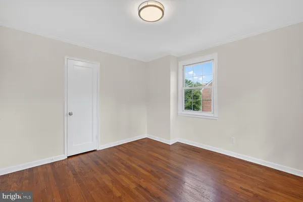 $325,000 | 2300 Colston Drive, Unit 201, Silver Spring, MD 20910