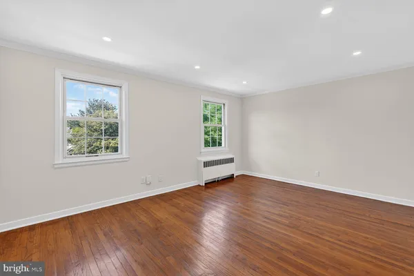 $325,000 | 2300 Colston Drive, Unit 201, Silver Spring, MD 20910