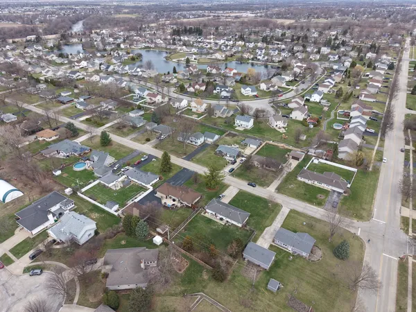 $250,000 | 3002 Harris Drive, Joliet, IL 60431