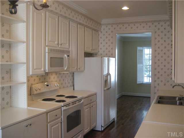 1409 Canfield Court Raleigh, NC 27608 - Photo 4 of 9 Kitchen
