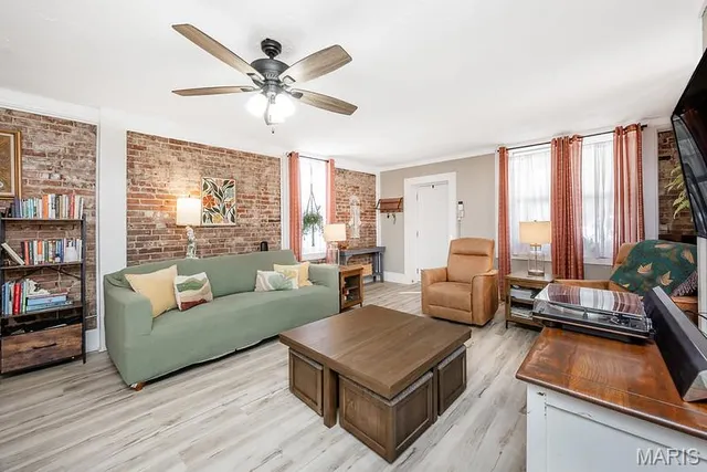 $159,000 | 614 South Church Street, Belleville, IL 62220