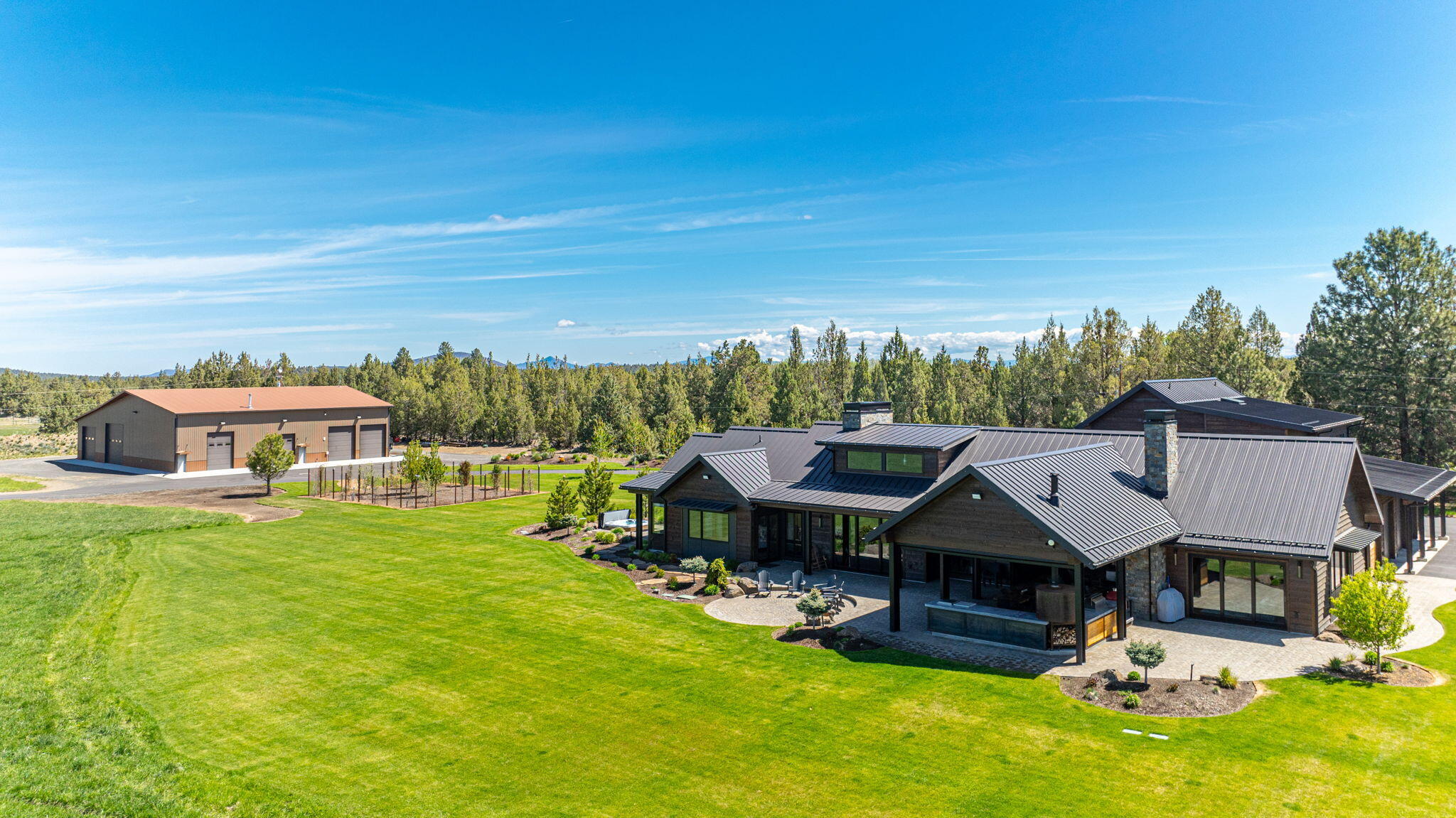 18619 Couch Market Road Bend, OR 97703 - Photo 42 of 57 42