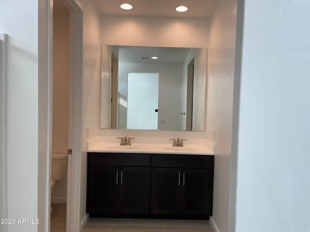 $2,095 | 17401 West Red Fox Road, Surprise, AZ 85387