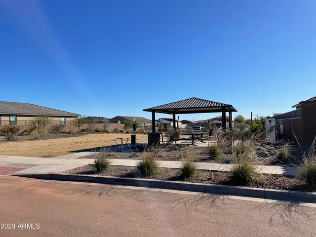 $2,095 | 17401 West Red Fox Road, Surprise, AZ 85387