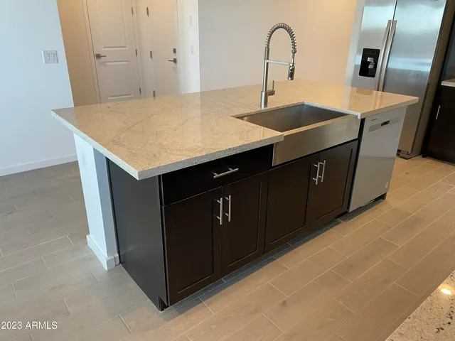 $2,095 | 17401 West Red Fox Road, Surprise, AZ 85387