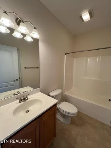 $389,900 | 812 Fountain View Way, Seymour, TN 37865