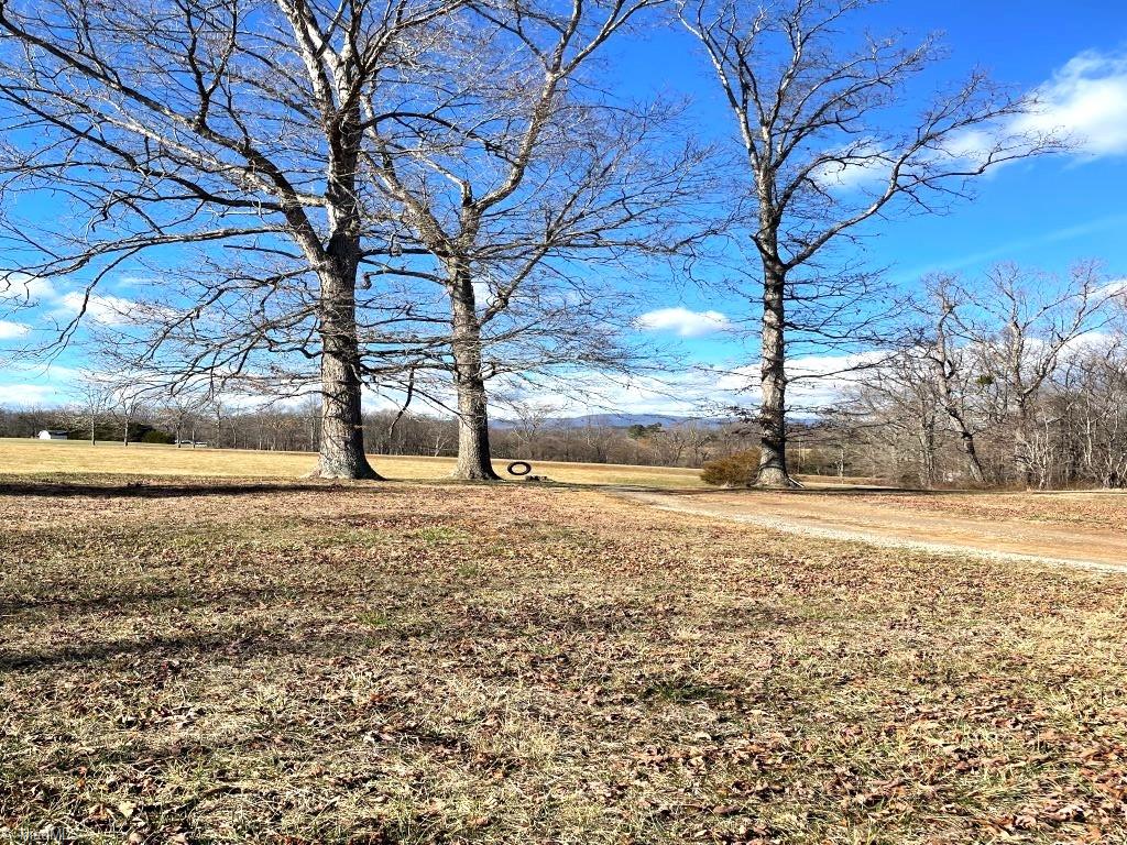 482 Grange Road Elkin, NC 28621 - Photo 1 of 29 WOW!