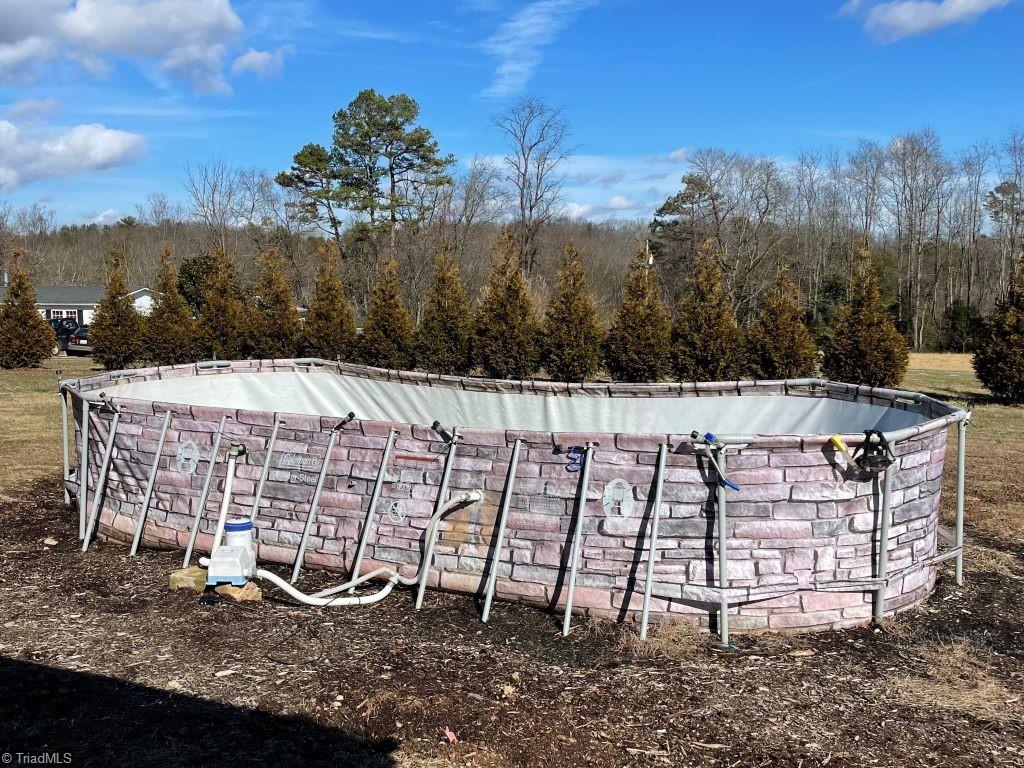 482 Grange Road Elkin, NC 28621 - Photo 23 of 29 Above-ground pool