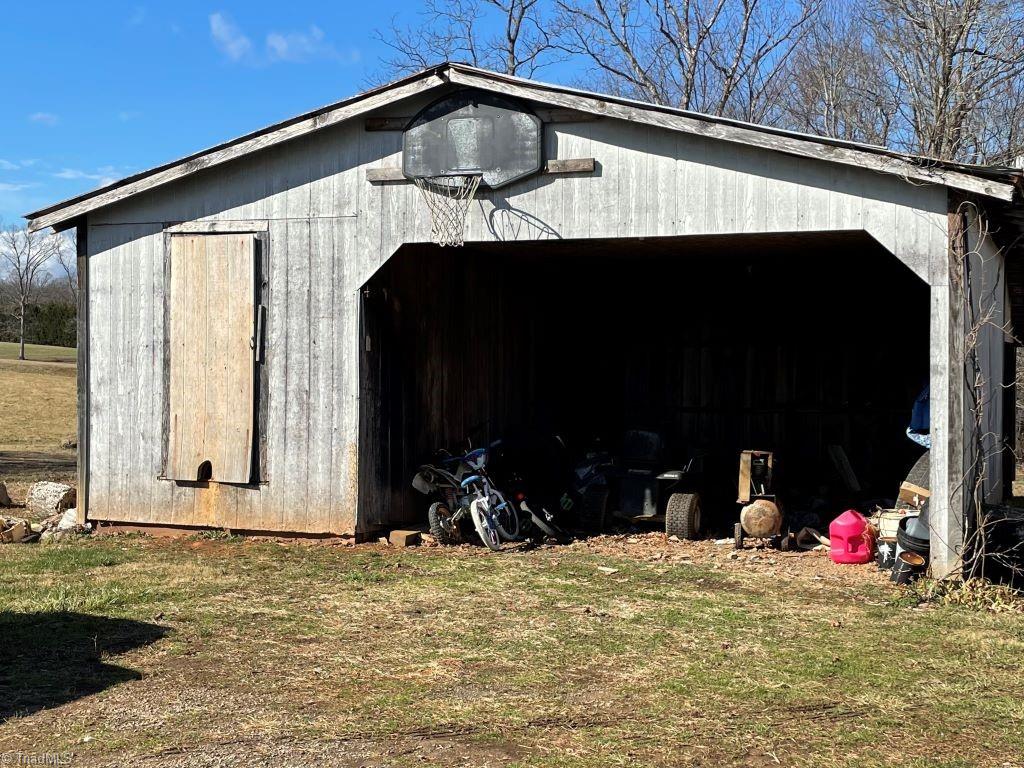482 Grange Road Elkin, NC 28621 - Photo 24 of 29 Smaller building