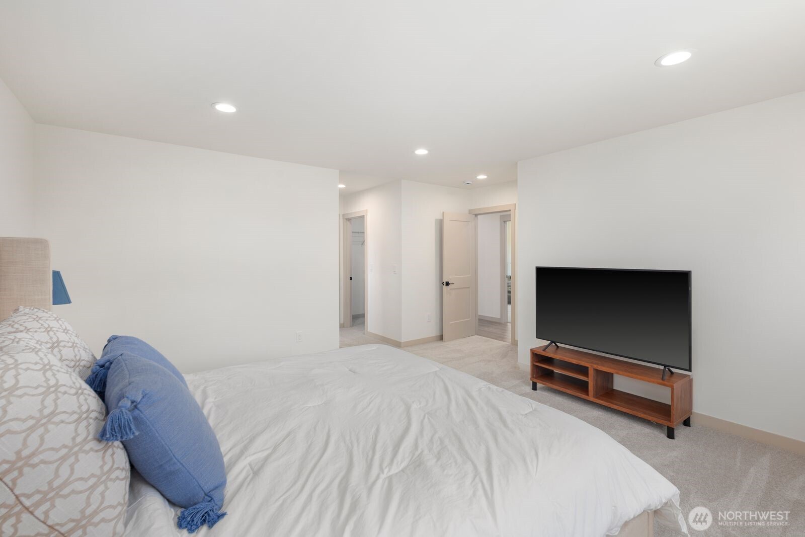 1249 Southwest 151st Street Seattle, WA 98166 - Photo 26 of 38